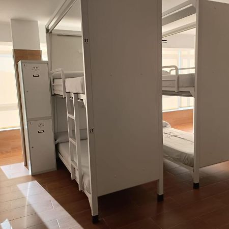פאלאס דה ריי Albergue Valin Lama מראה חיצוני תמונה